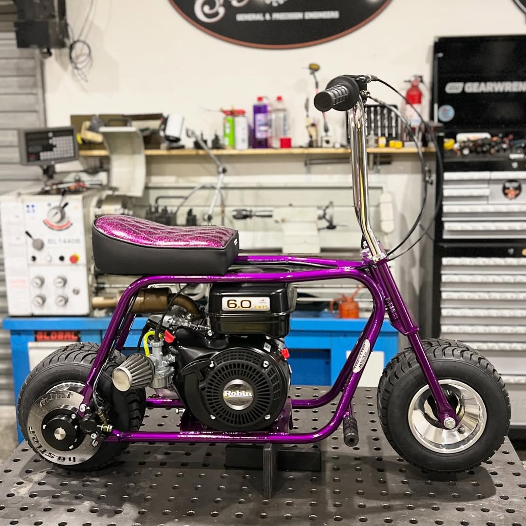Hustler V200 Chopper
